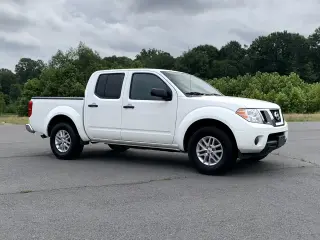 2019 NISSAN FRONTIER S
