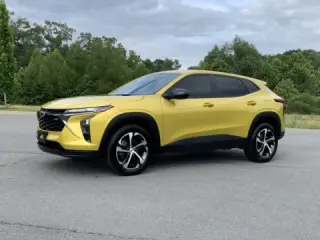 2025 CHEVROLET TRAX 1RS