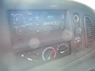 2000 Dodge Ram