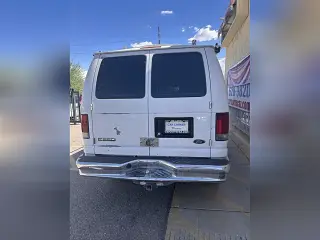 2006 Ford E-250