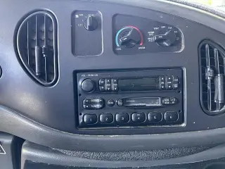 2006 Ford E-250