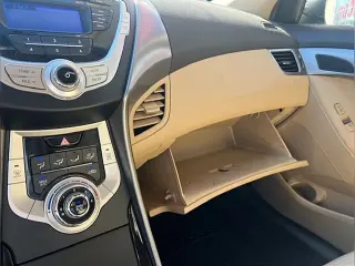 2012 Hyundai Elantra