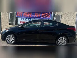 2012 Hyundai Elantra