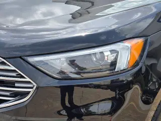 Ford Edge 2022 AWD Titanium 4dr Crossover