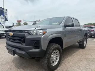 Chevrolet Colorado 2023 4x4 Work Truck 4dr Crew Cab 5 ft. SB