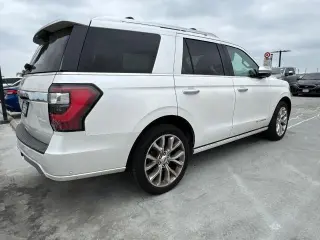 Ford Expedition 2018 4x4 Platinum 4dr SUV