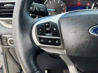 Ford Explorer 2023 AWD XLT 4dr SUV