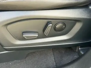 Ford Explorer 2023 AWD XLT 4dr SUV