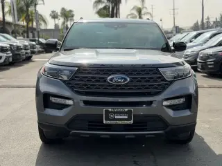 Ford Explorer 2023 AWD XLT 4dr SUV