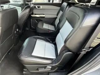 Ford Explorer 2023 AWD XLT 4dr SUV