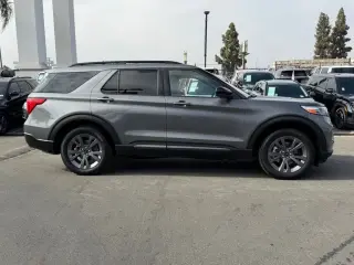 Ford Explorer 2023 AWD XLT 4dr SUV