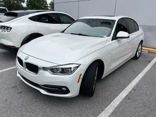BMW 3 Series 2016 330e 4dr Sedan