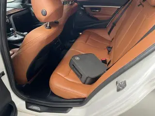 BMW 3 Series 2016 330e 4dr Sedan