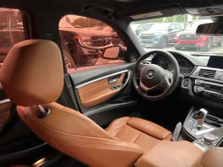 BMW 3 Series 2016 330e 4dr Sedan
