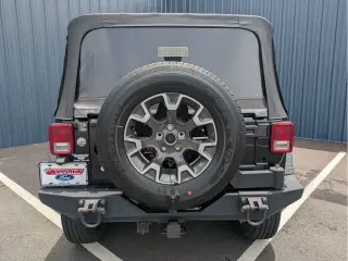 Jeep Wrangler Unlimited 2017 4x4 Sport 4dr SUV
