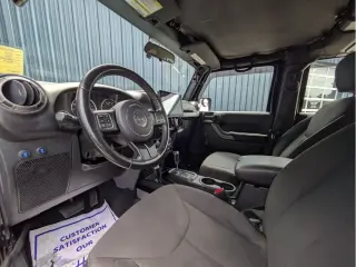 Jeep Wrangler Unlimited 2017 4x4 Sport 4dr SUV
