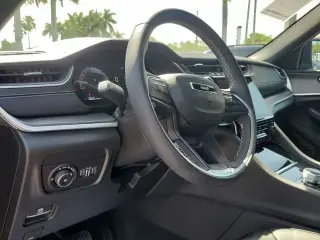 Jeep Grand Cherokee 2025 4x2 Limited 4dr SUV