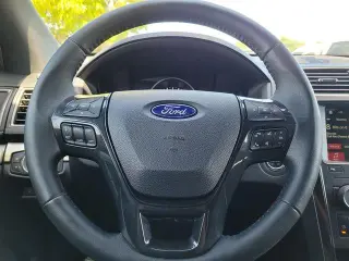 Ford Explorer 2018 XLT 4dr SUV