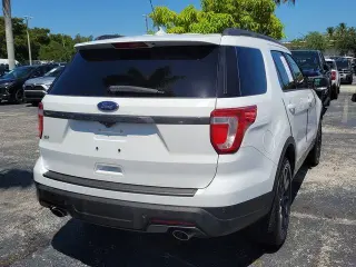 Ford Explorer 2018 XLT 4dr SUV