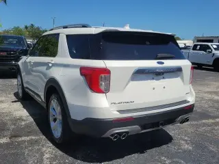 Ford Explorer 2023 AWD Platinum 4dr SUV