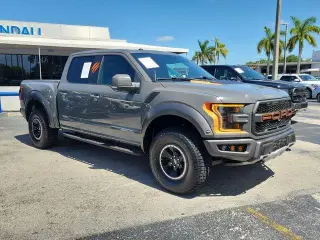 Ford F-150 2018 4x4 Raptor 4dr SuperCrew 5.5 ft. SB