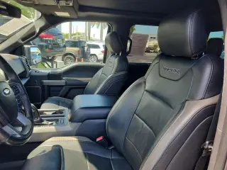 Ford F-150 2018 4x4 Raptor 4dr SuperCrew 5.5 ft. SB