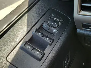 Ford F-150 2018 4x4 Raptor 4dr SuperCrew 5.5 ft. SB