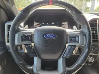 Ford F-150 2018 4x4 Raptor 4dr SuperCrew 5.5 ft. SB