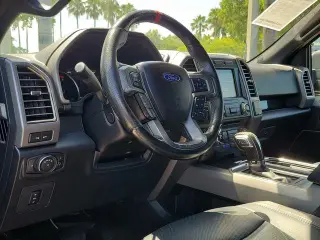 Ford F-150 2018 4x4 Raptor 4dr SuperCrew 5.5 ft. SB