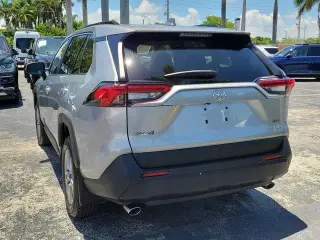 Toyota RAV4 2025 XLE 4dr SUV