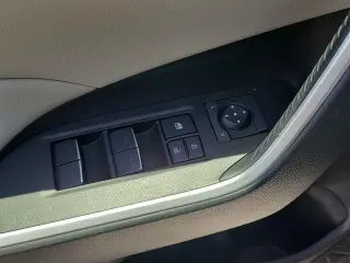 Toyota RAV4 2025 XLE 4dr SUV