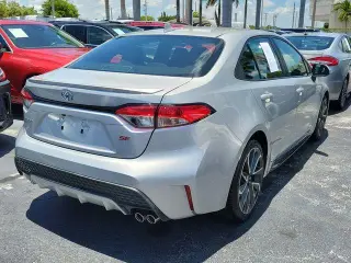 Toyota Corolla 2022 SE 4dr Sedan CVT