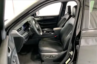 Jeep Grand Cherokee L 2024 4x2 Laredo 4dr SUV