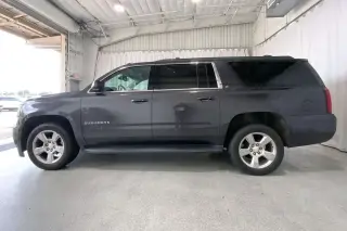 Chevrolet Suburban 2017 4x4 LT 4dr SUV