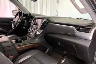 Chevrolet Suburban 2017 4x4 LT 4dr SUV