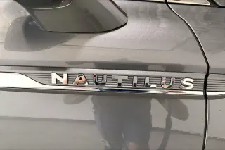 Lincoln Nautilus 2023 AWD Reserve 4dr SUV