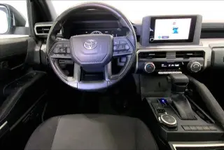 Toyota Tacoma 2025 4x4 SR5 4dr Double Cab 5.0 ft SB