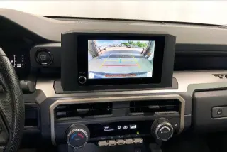 Toyota Tacoma 2025 4x4 SR5 4dr Double Cab 5.0 ft SB