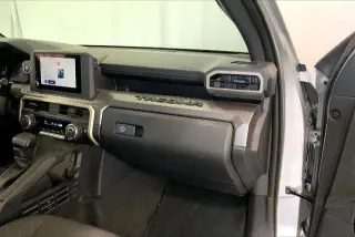 Toyota Tacoma 2025 4x4 SR5 4dr Double Cab 5.0 ft SB