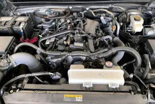 Toyota Tacoma 2025 4x4 SR5 4dr Double Cab 5.0 ft SB