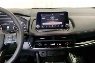 Nissan Rogue 2025 AWD SV 4dr Crossover