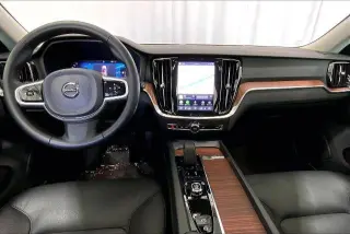 Volvo V60 Cross Country 2025 AWD B5 Plus 4dr Wagon