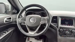 Jeep Grand Cherokee 2021 4x2 Laredo E 4dr SUV