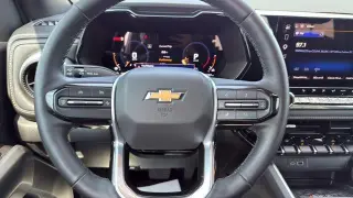 Chevrolet Colorado 2025 4x2 Work Truck 4dr Crew Cab 5 ft. SB
