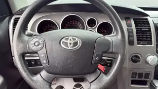 Toyota Tundra 2013 4x4 Grade 4dr CrewMax Cab Pickup SB (5.7L V8 FFV)
