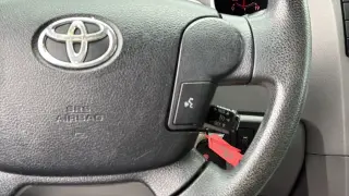 Toyota Tundra 2013 4x4 Grade 4dr CrewMax Cab Pickup SB (5.7L V8 FFV)