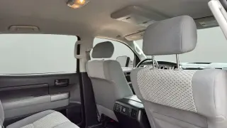 Toyota Tundra 2013 4x4 Grade 4dr CrewMax Cab Pickup SB (5.7L V8 FFV)