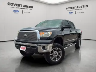 Toyota Tundra 2013 4x4 Grade 4dr CrewMax Cab Pickup SB (5.7L V8 FFV)