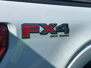 Ford F-150 2023 4x4 XL 4dr SuperCrew 5.5 ft. SB