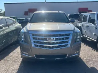 Cadillac Escalade 2019 4x4 Luxury 4dr SUV